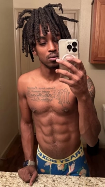 @thachozn1ne