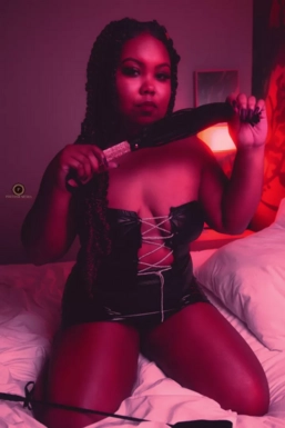 @madameivy