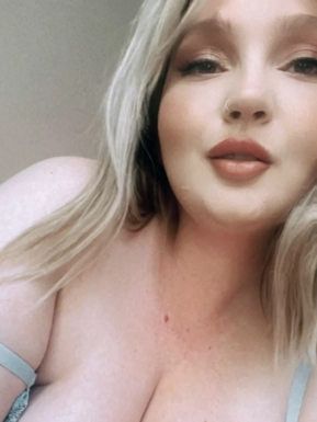 @elliebeige