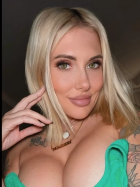 @carlyelectric