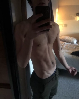 @illustriousdreamer