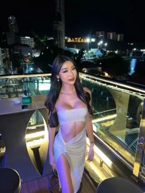 @lilysg