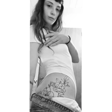 @tinitahot