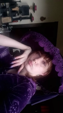 @awierdweeb